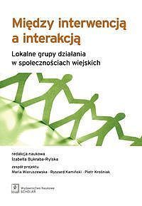 Między interwencją a interakcją