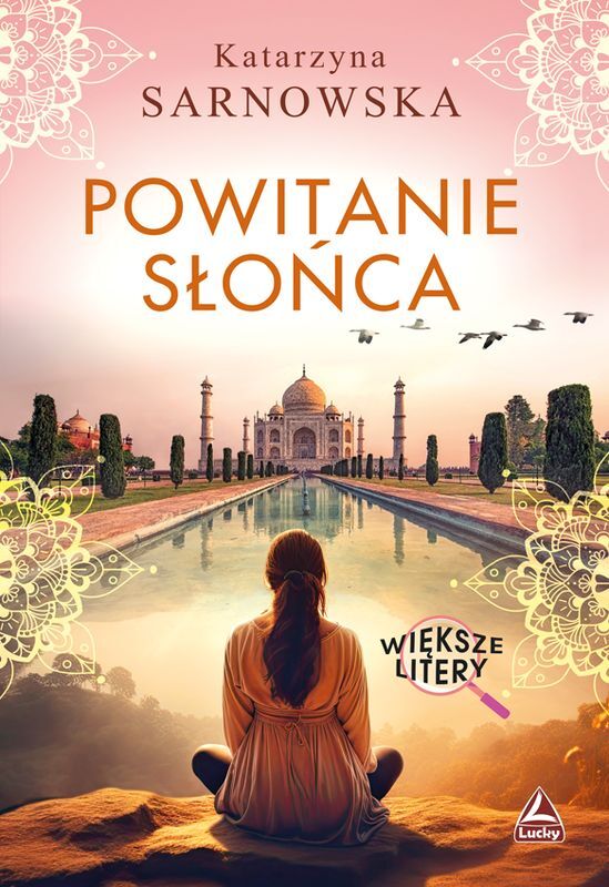 Powitanie słońca. Większe litery
