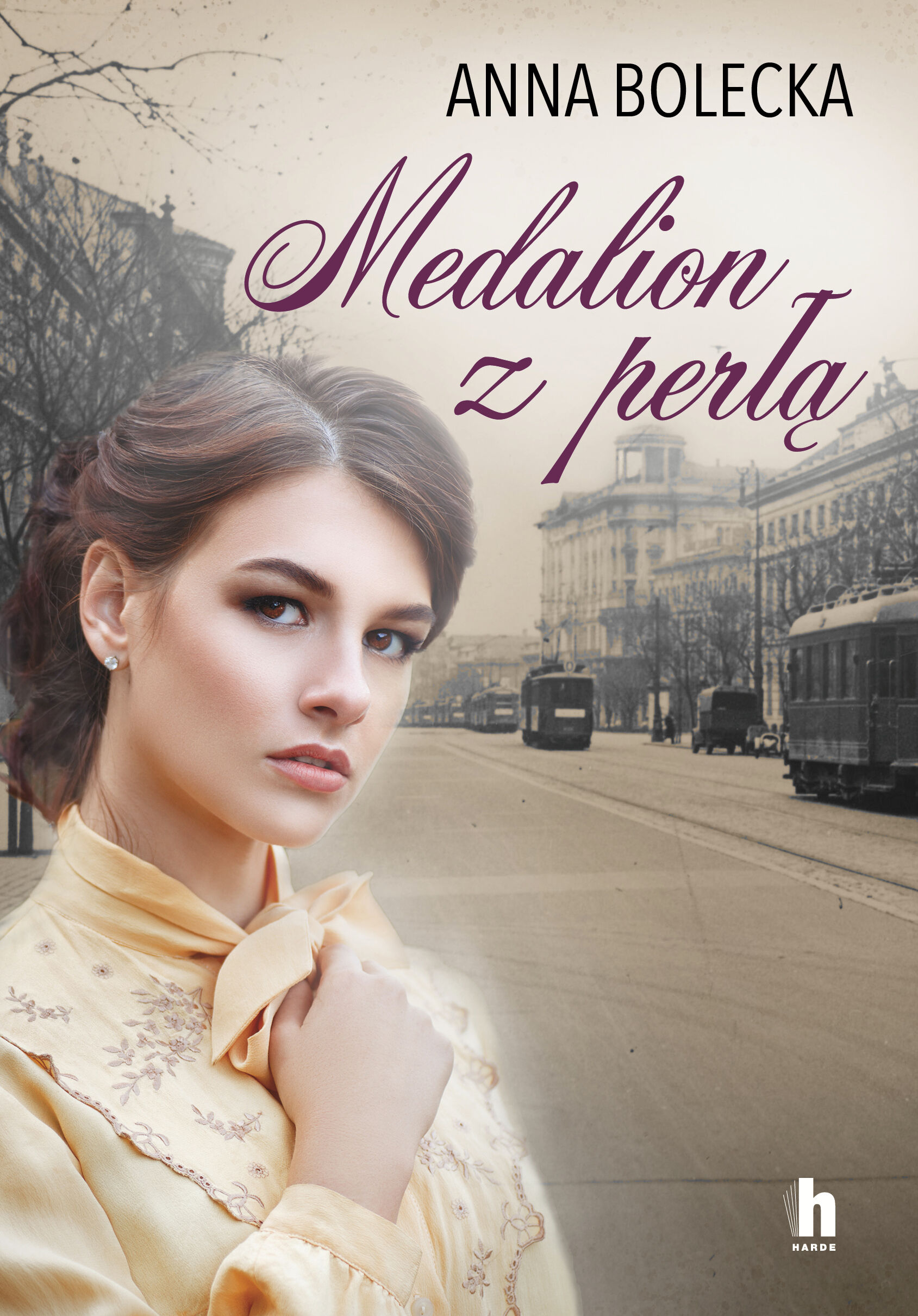 Medalion z perłą (e-book)