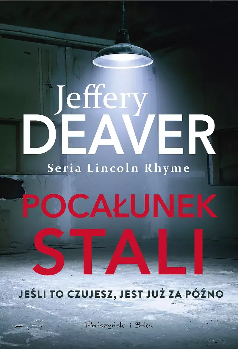 Pocałunek stali (Duże Litery)