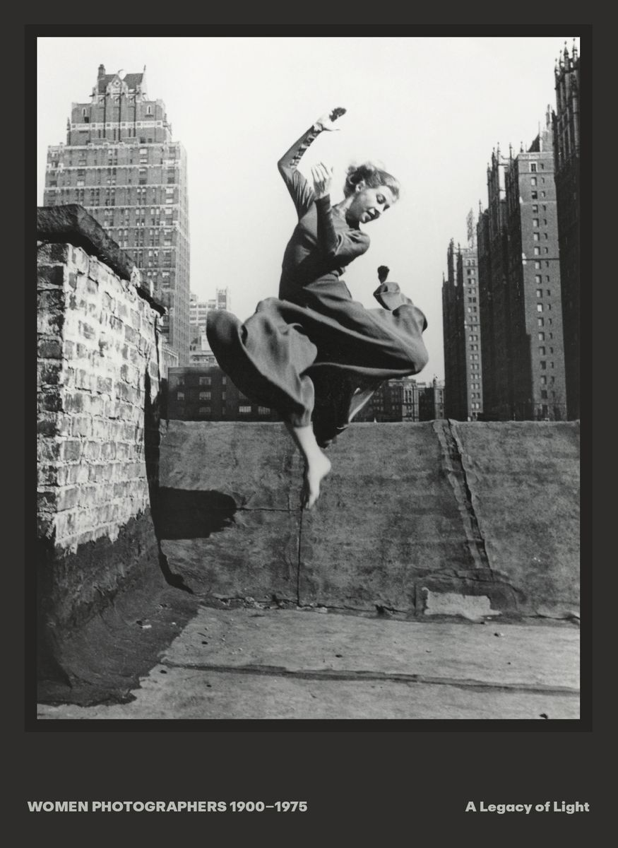 Women Photographers 1900 – 1975