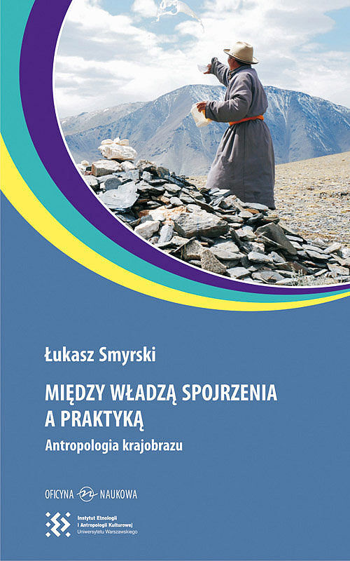 Między władzą spojrzenia a praktyką.