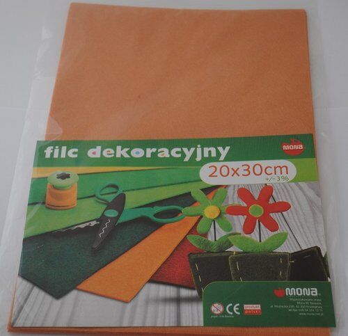 Filc w arkuszach 20 x 30cm. Kolor cielisty 5 sztuk