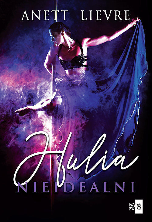 Hulia Nieidealni