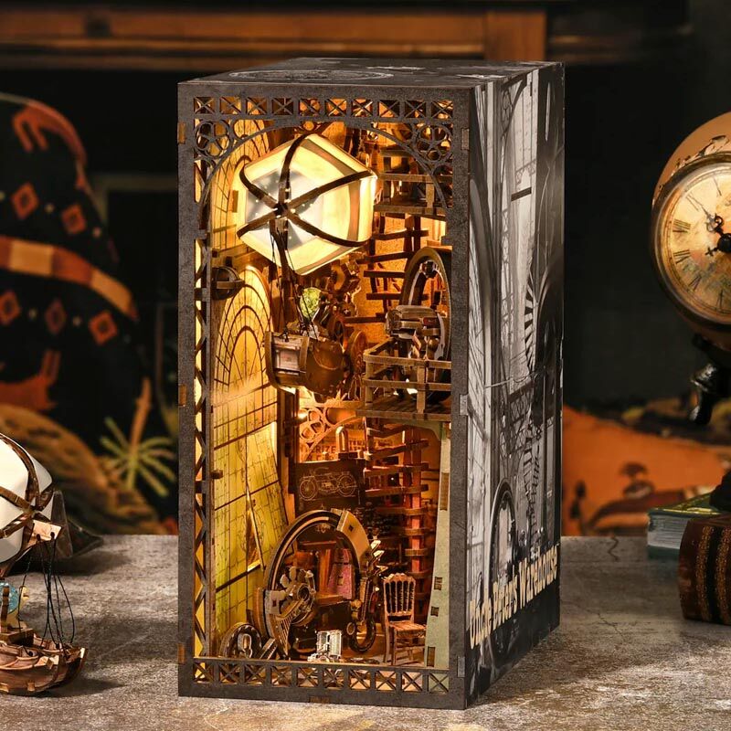 Miniaturowy domek Book Nook Nautilius
