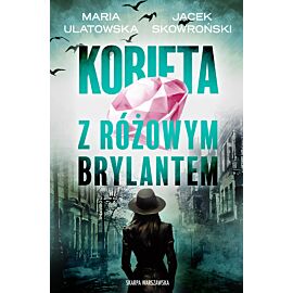 Kobieta z różowym brylantem