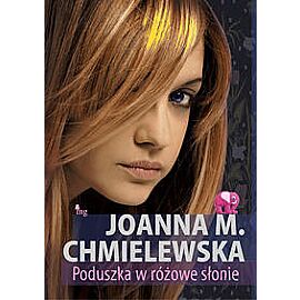 Poduszka w różowe słonie